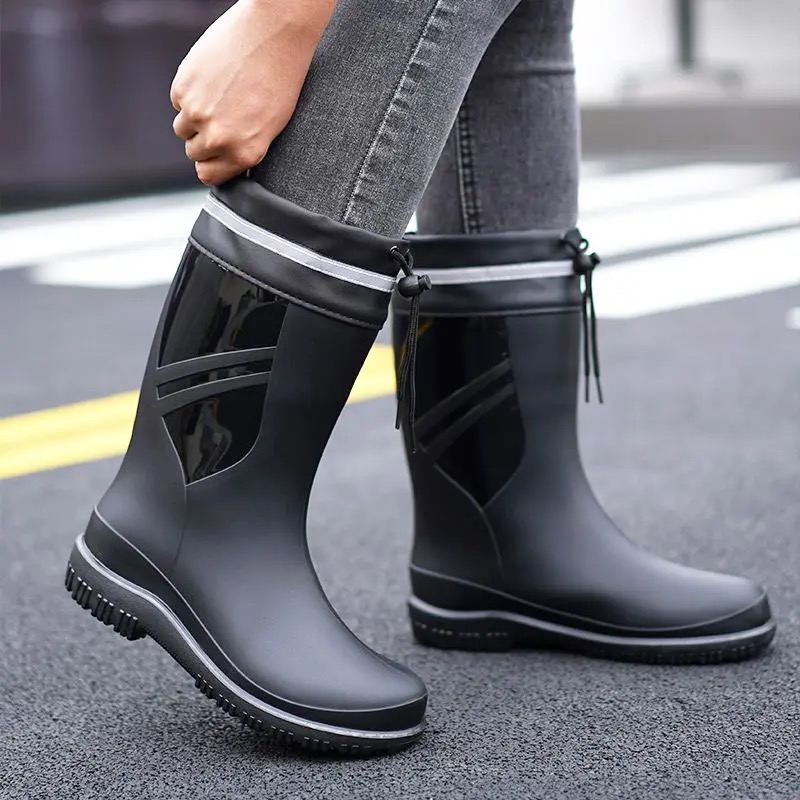 أحذية مطر رجالية أنيقة متوسطة  - مراجعة Fishing Boots وسعره
